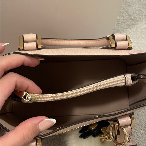 Pink Michael Kors Leather Matching set plus MK key chain - Picture 8 of 8